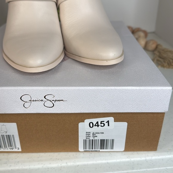 Jessica Simpson Womens Coulton Fold-Over Ankle Boots Sz 11 Color Chalk - Picture 10 of 11